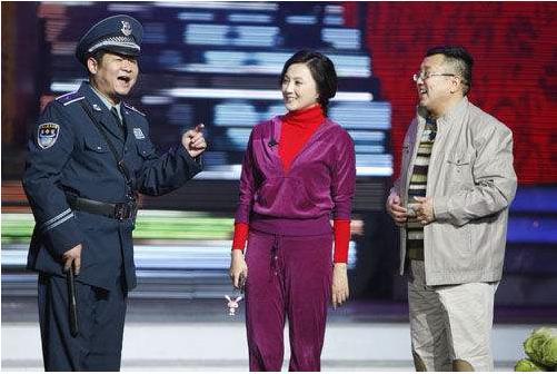 她与潘长江在春晚合作了小品《将爱情进行到底》之后,金玉婷凭借过人