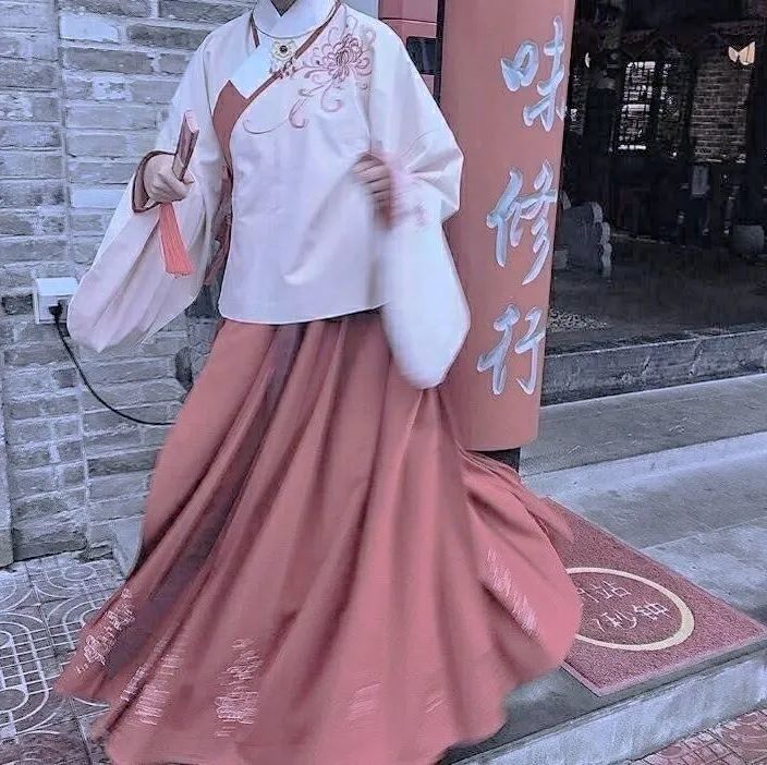 汉服部位头像闺蜜头像红色古风女头