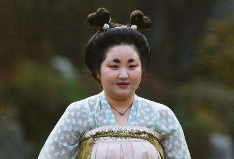 杨玉环是个胖子,靠什么被李隆基宠爱20多年?原来有一项特长