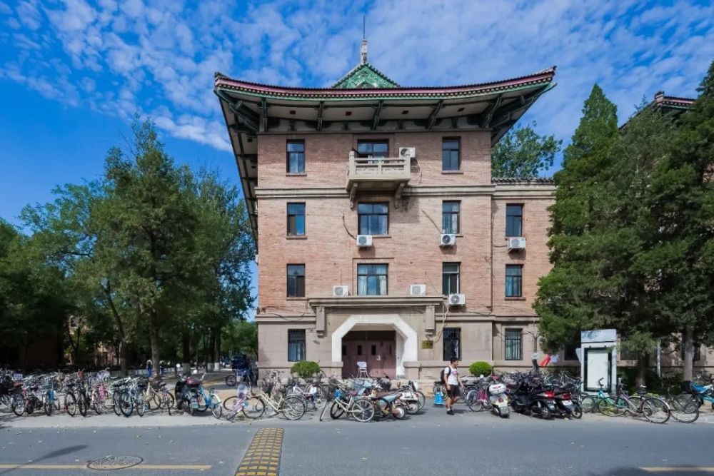 1-4号学生宿舍楼 修缮单位:清华大学建筑设计研究院 清华大学建筑学院