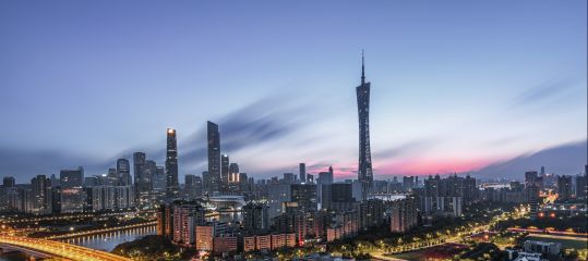 广州天河2021gdp_广州逆风飞扬 第三季度增速大涨,增量超越重庆(3)