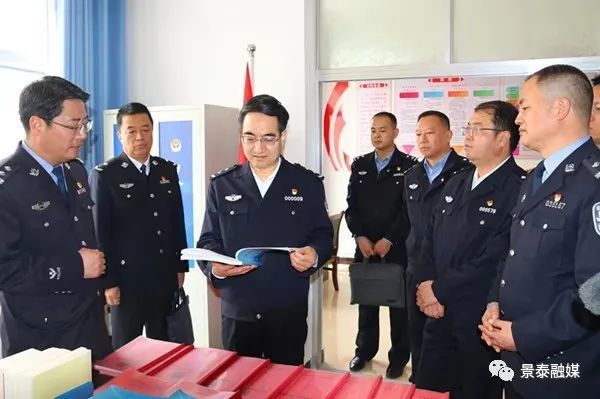冯毅检查指导景泰县公安局政法队伍教育整顿工作