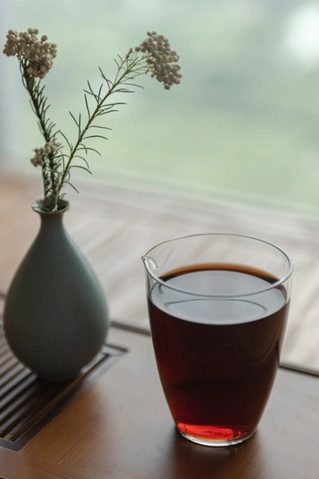 2101烟雨遥上市|听说这款熟茶,不仅很文艺,还很有深度?