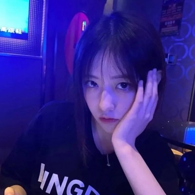 女生头像干净气质