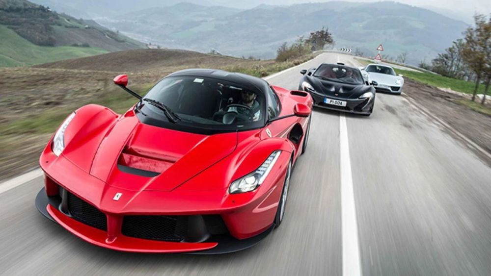 几乎全新的定制马王2014年法拉利laferrari