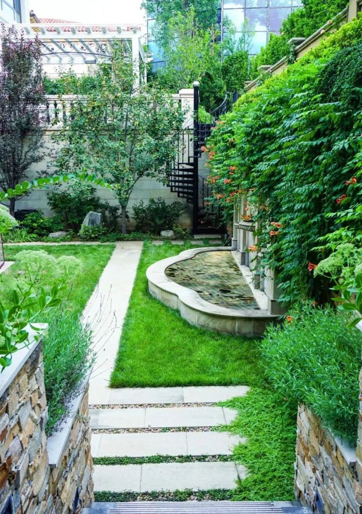500㎡别墅庭院花园改造,每天与花草相伴,想想都很美好