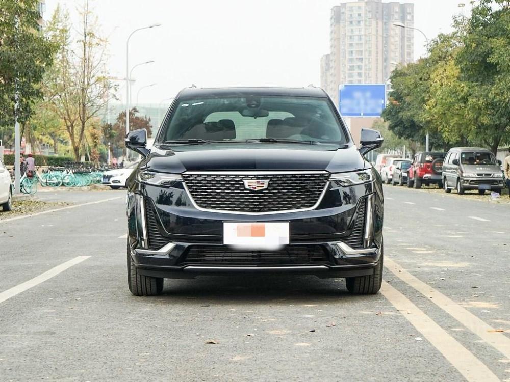 都是中大型suv,都有6/7座,凯迪拉克xt6和理想one你选谁