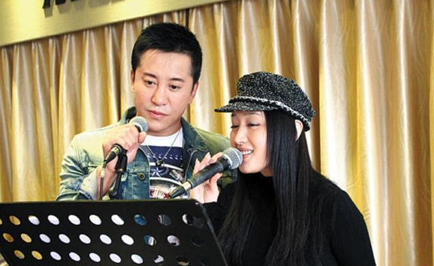 原来是我们熟悉的她,难怪"看不上"杨钰莹|毛宁|杨钰莹|李静萍