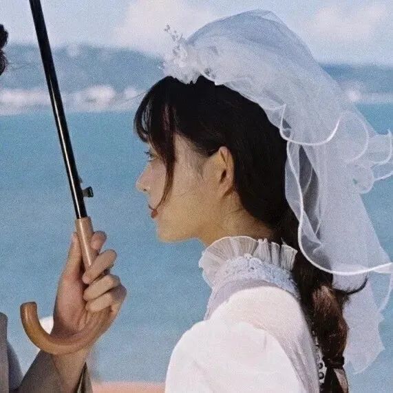 复古文艺情侣头像·真人情头·双人同框头像|"一瞥便是惊鸿,芳华乱了