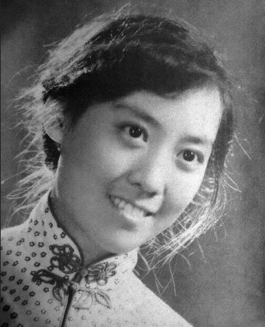 胡友松她嫁给75岁的李宗仁两年半婚姻却给了她一生的滋养