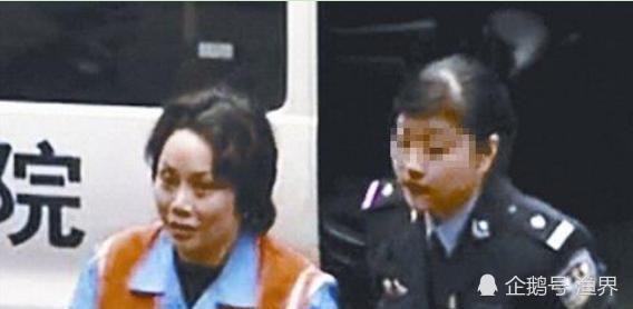 中国第一女老大,人称"重庆谢姐",曾同时养16位帅气男人