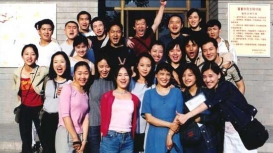 许云帆毕业于北京电影学院,但是96级的学生,他和国内的一批著名演员
