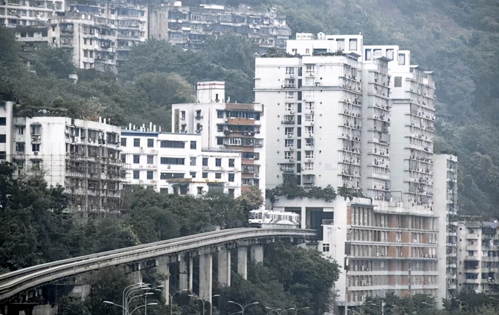 重庆房子一座房子如何象征一座城市