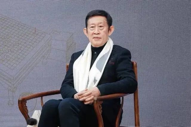 河大优秀教师之王立群