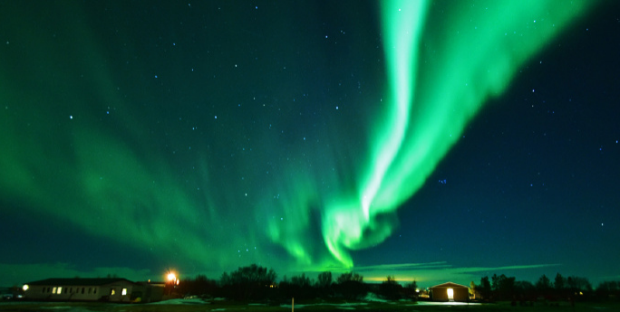 当唯美极光与永定土楼相遇,你会发现