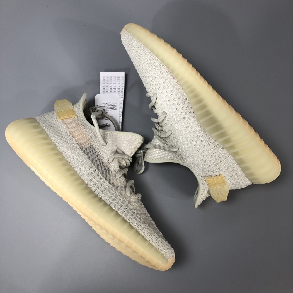 椰子鞋yeezyboost350v2变色龙