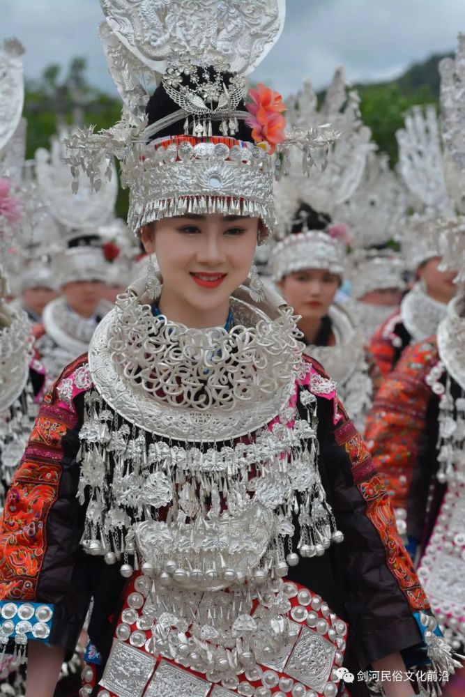 这次台江施洞姊妹节可以说是美女众多让人大饱眼福.