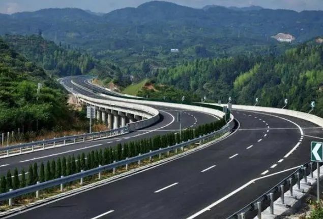 (八)g72泉南高速那容至伶俐路段发生拥堵时
