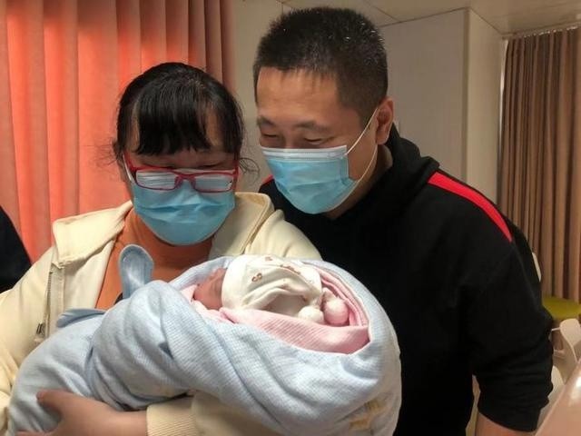 出生仅450克,这个宝宝刷新山东体重最小新生儿纪录,今