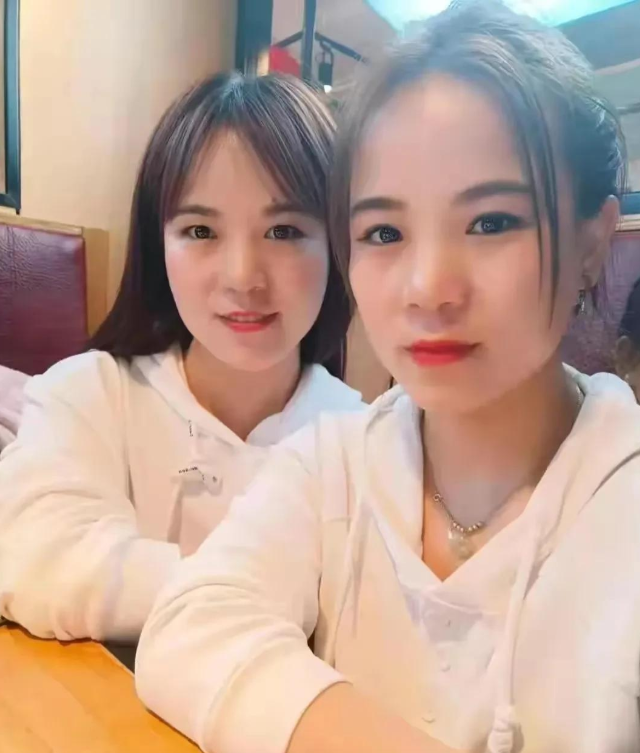 实锤亲姐妹!抖音刷到双胞胎的dna鉴定结果出炉,姐妹俩当场落泪