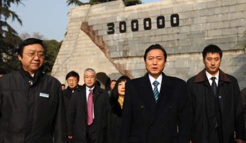 鸠山由纪夫最有良知的日本首相为南京大屠杀向中国道歉