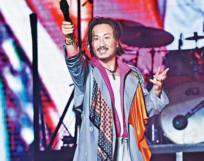 38岁tvb男星陈积荣亮相郑中基演唱会