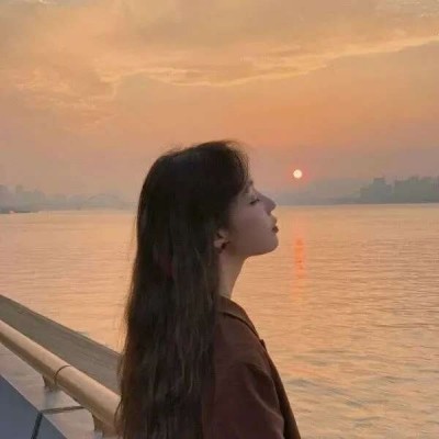 黄昏日落唯美女头