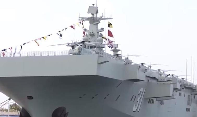 075两栖攻击舰入列是为"武统"准备?国防部:绝不为"台独"留任何空间