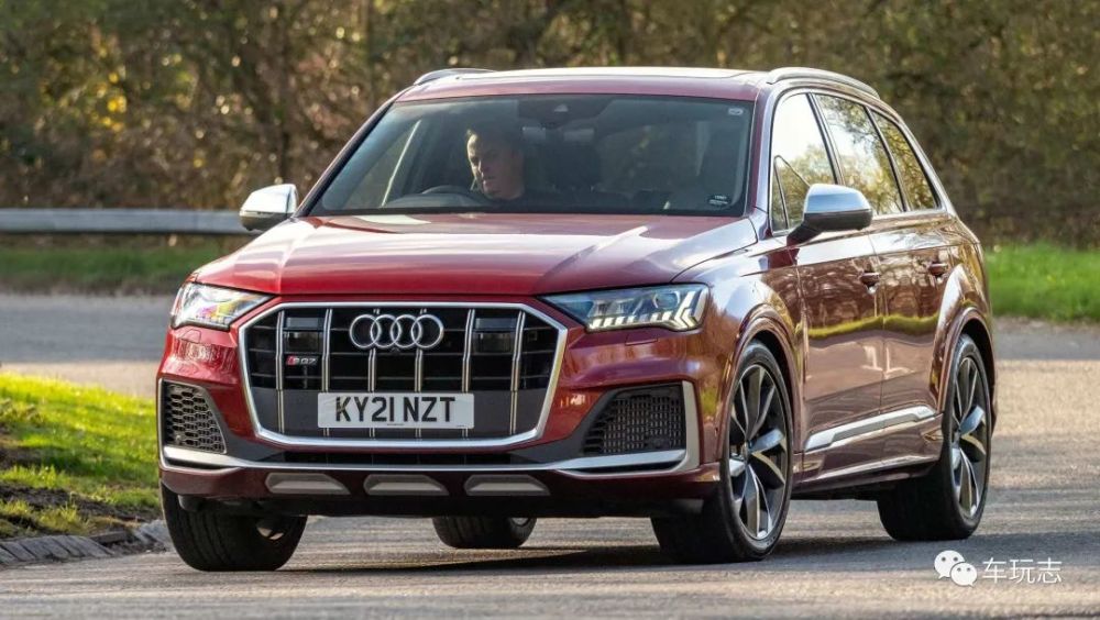 2021款奥迪sq7:大型v8的末代狂欢时代_腾讯新闻