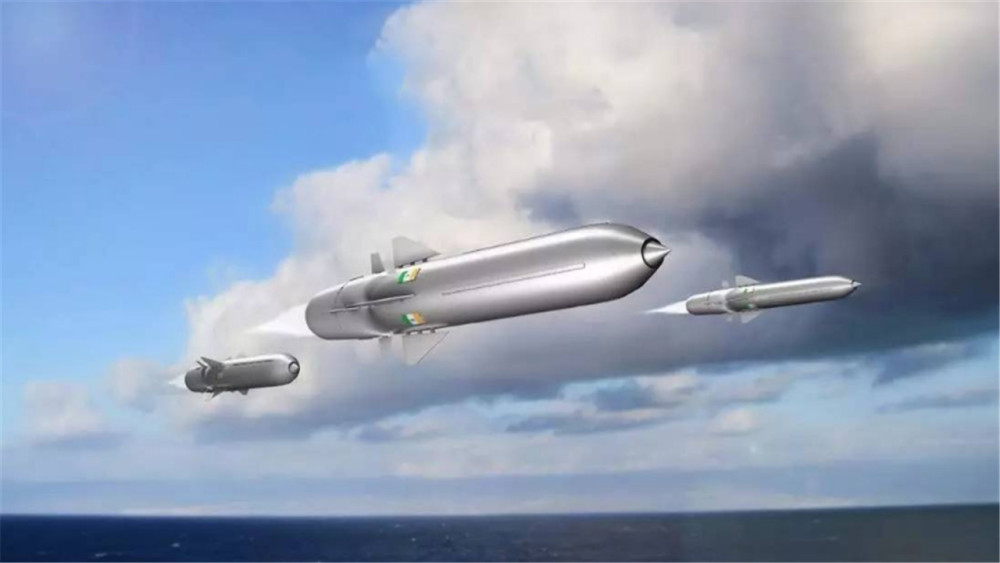b-1b可携带隐身反舰导弹,900公里内航母无处躲,国产航母成靶子?