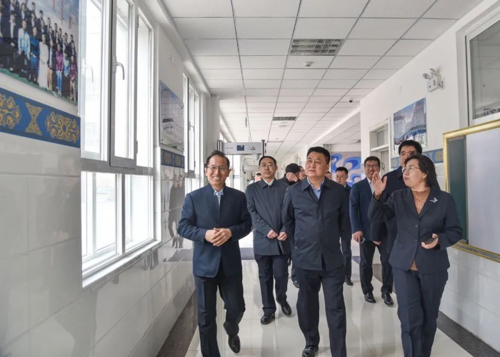 么永波在二连浩特市调研