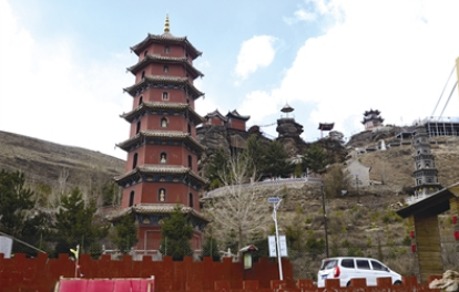 五一出游好去处:探秘红石崖高山草原温泉