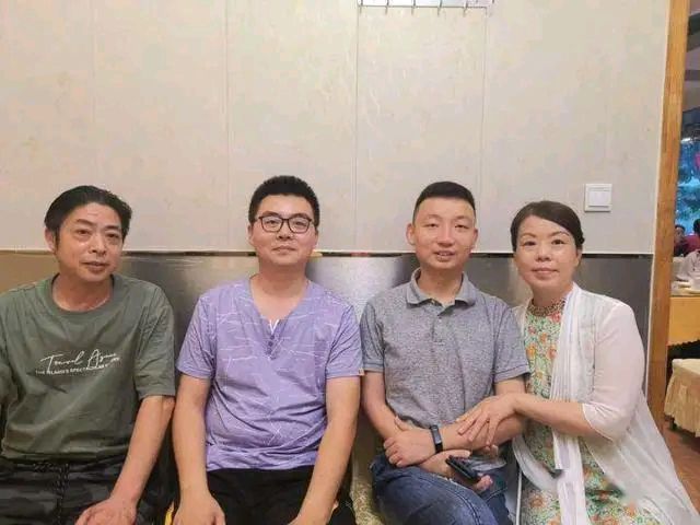 养子英年早逝亲生子又远在河南的江西九江失独母亲许敏该如何为自己被