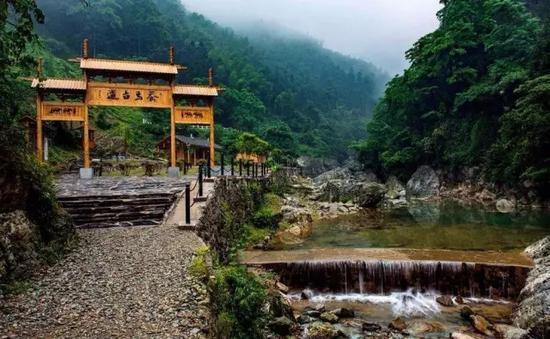 高城关山峡谷,安化茶马古道风景区景点之一, 位于安化县江南镇高城村