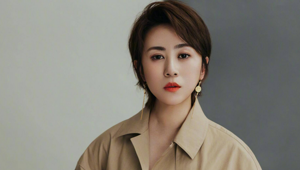 马丽新作《阳光劫匪》将映,没等来沈腾的包十场,却等来另一个惊喜