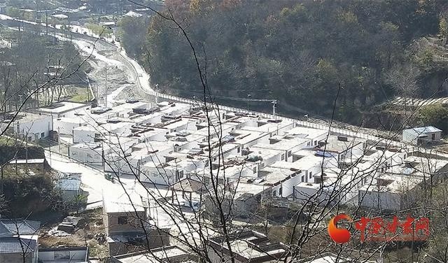 西和洛峪镇:易地搬迁让群众住进新房子过上好日子