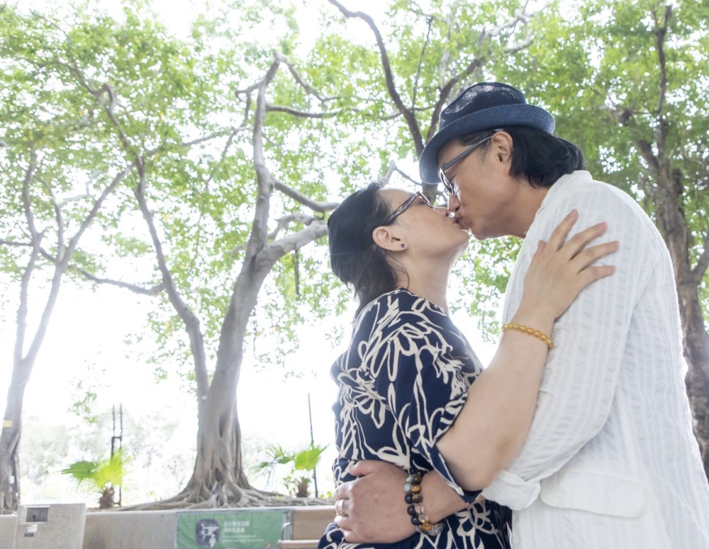 恭喜64岁鲁振顺黄昏恋4个月明年10月办婚礼大赞女友像妈妈