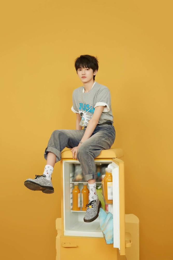 tnt时代少年团 舞象之年高清电子小卡!