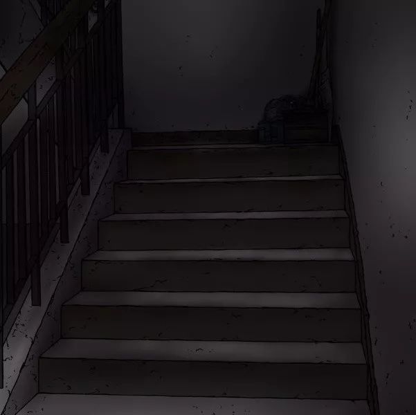 午夜诡谈漫画《楼道里的黑影》,吓得我不敢走楼梯了!