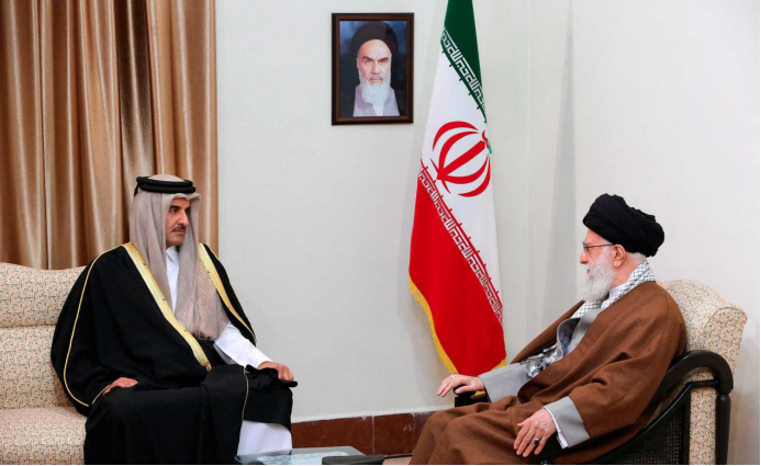 卡塔尔和伊朗_伊朗男篮vs卡塔尔_卡塔尔给伊朗30亿是真的吗