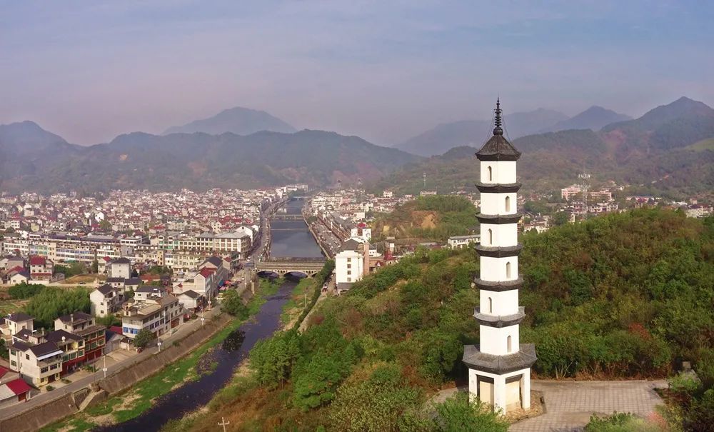 杜泽休闲之旅杜泽镇位于衢江区北部,素来是衢州北的商贸中心.