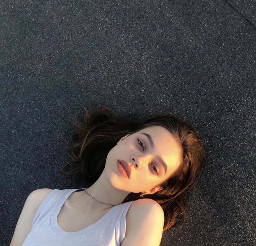 ins超火的欧美女生头像!