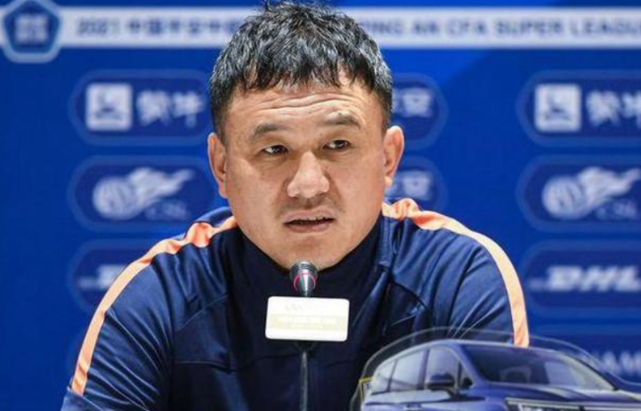 泰山队主帅郝伟:天气和场地有影响,球队把握机会有待提高