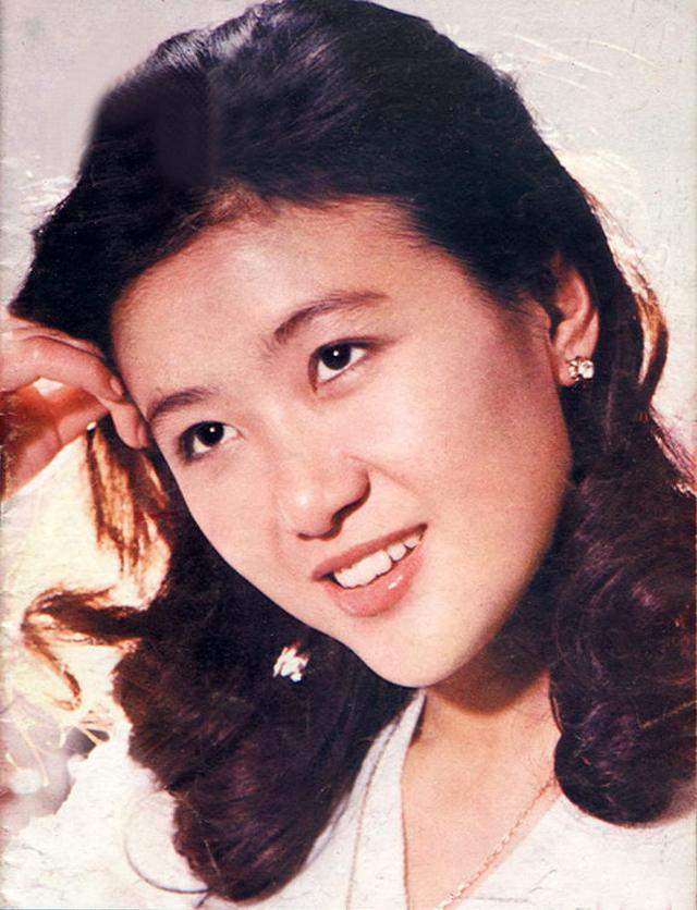 老照片,18位80年代昙花一现的美女明星,个个花容月貌