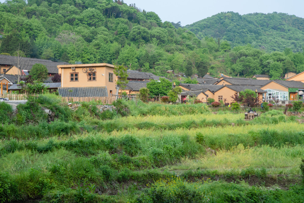 走进河南新县去感受红色之旅绿色之旅以及美丽的乡村之旅