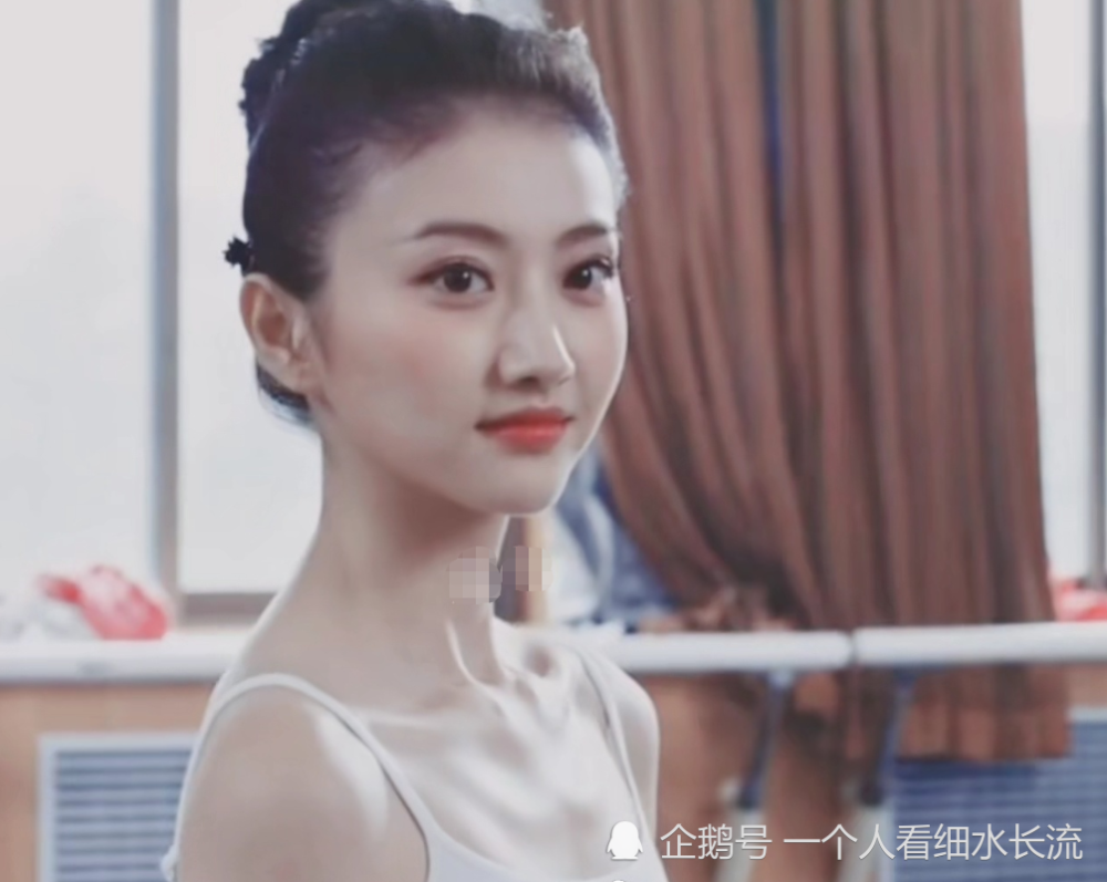 景甜昔日练舞旧照曝光,没有滤镜庇护,看清生图:老天爷