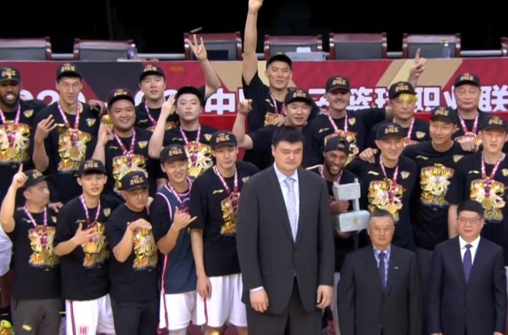 cba总决赛广东队夺冠,十一次总冠军的背后是广东强大的支撑实力