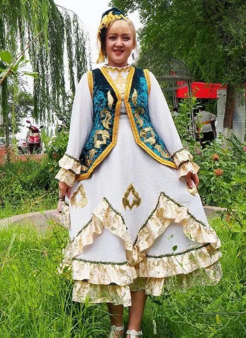 民族常识|56个民族服饰——俄罗斯族服饰!