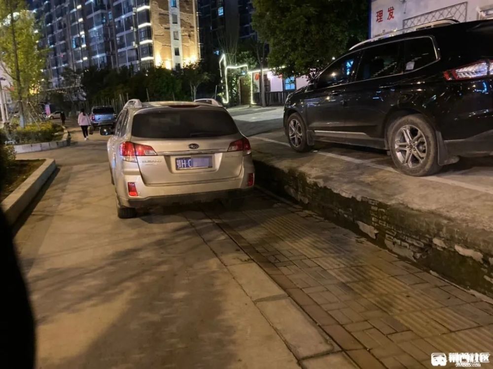 那么多的人在站台等车,你 停在站台心安理得吗?