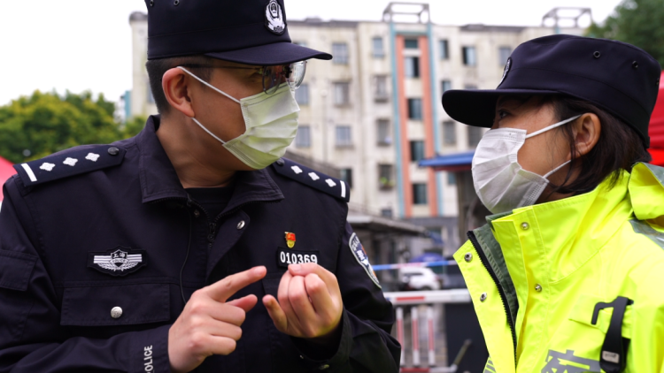 除隐患,拦住"灰犀牛,来看这名浦东民警的新课题